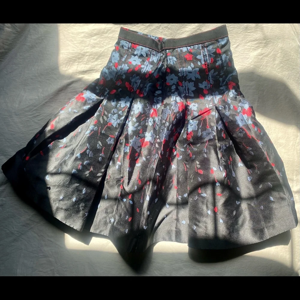 Brooks Brothers Jacquard Skirt, size 4, EUC